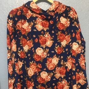 Lularoe Amber Hoodie - Size 3XL